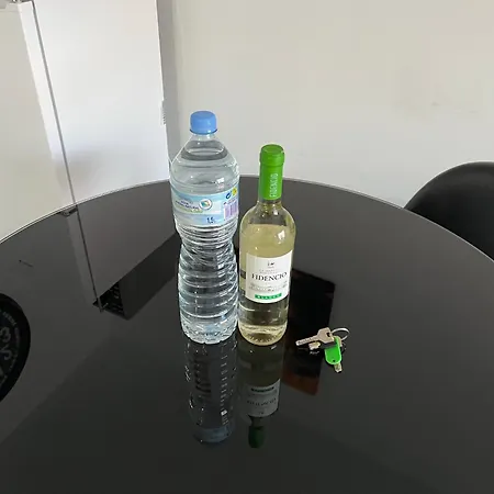 And Sunny * קורלחו